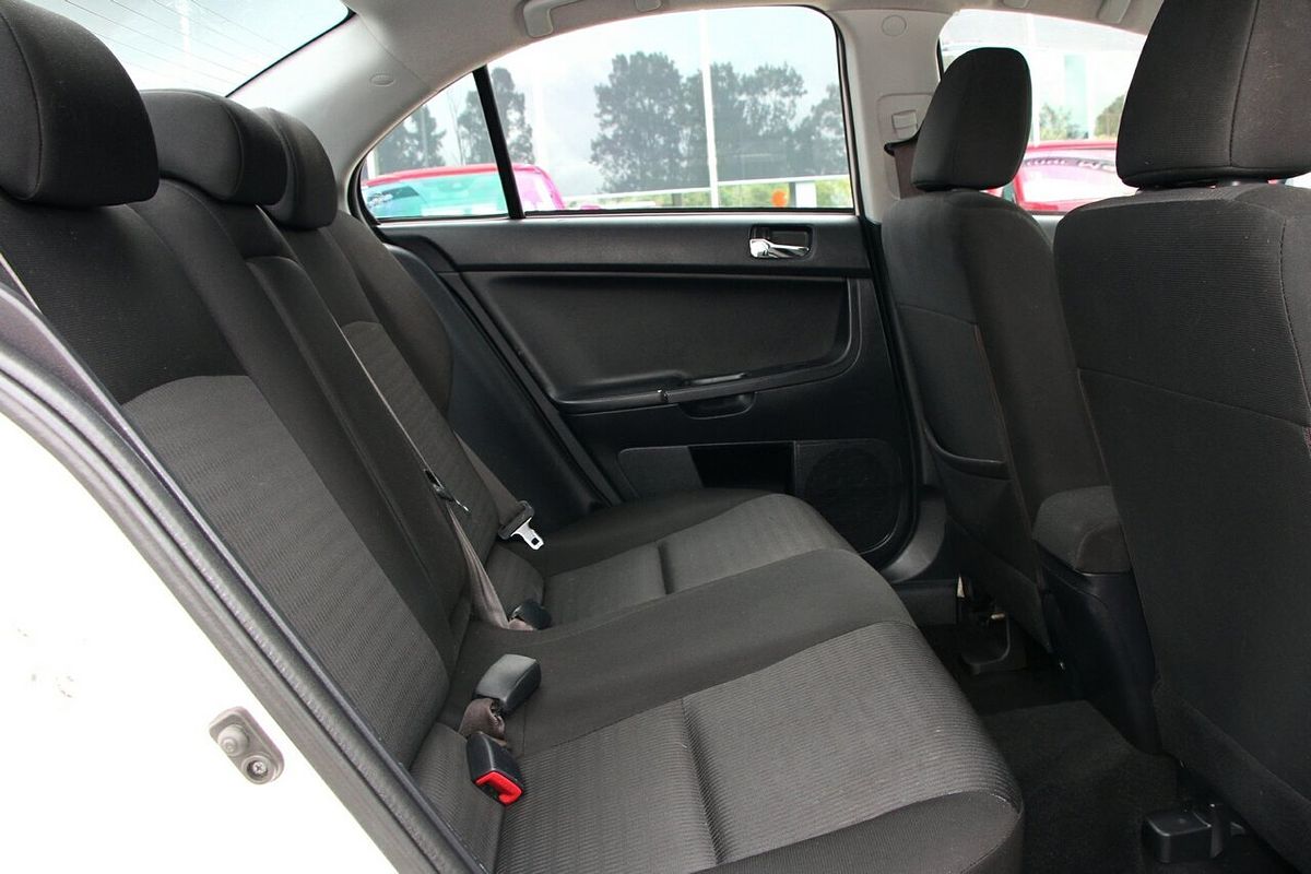 2012 Mitsubishi Lancer ES CJ
