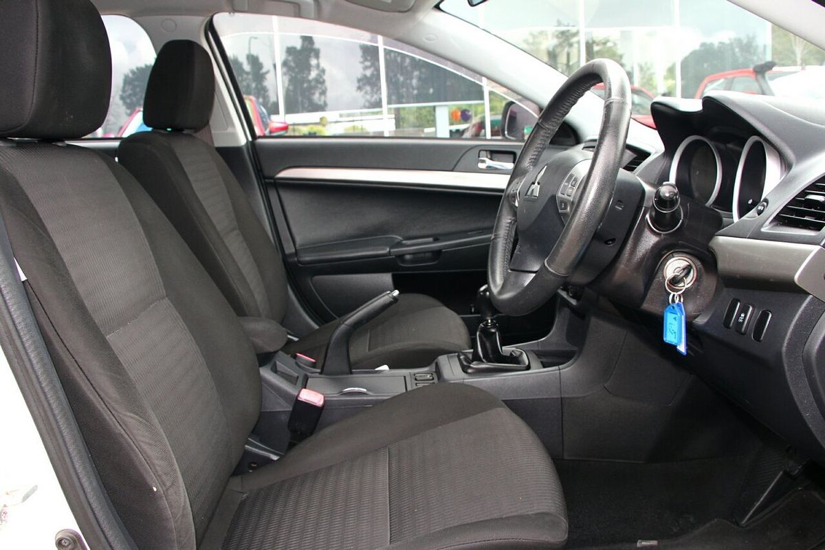 2012 Mitsubishi Lancer ES CJ