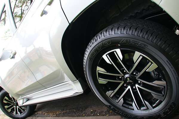 2024 Mitsubishi Pajero Sport Exceed QF
