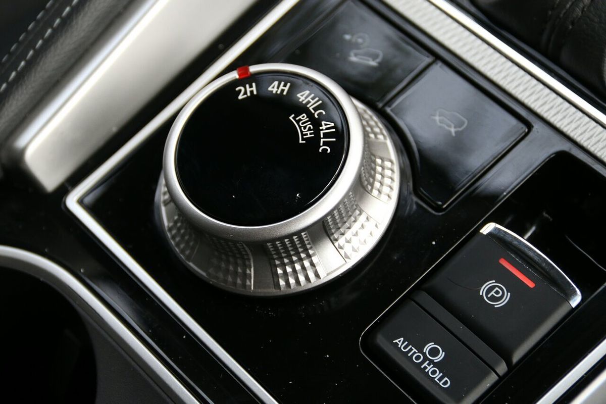 2024 Mitsubishi Pajero Sport Exceed QF