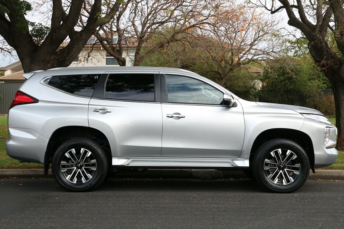2024 Mitsubishi Pajero Sport Exceed QF