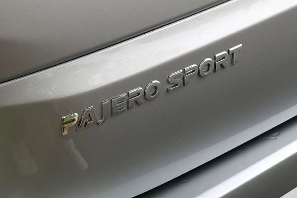 2024 Mitsubishi Pajero Sport Exceed QF