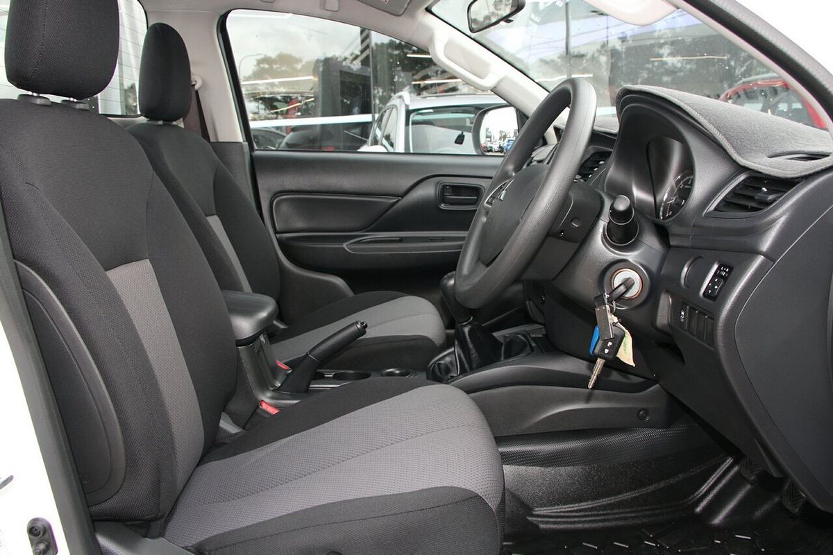 2024 Mitsubishi Triton GLX MR Rear Wheel Drive