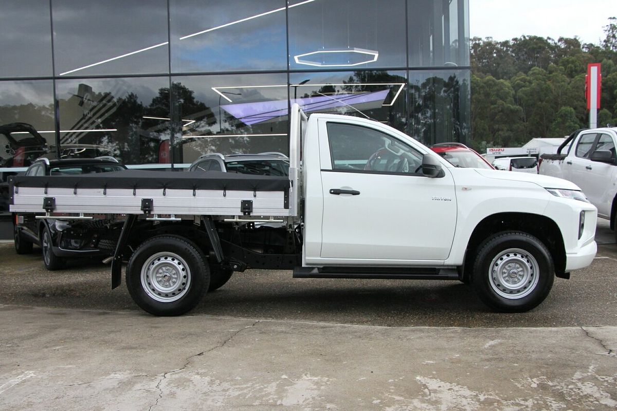 2024 Mitsubishi Triton GLX MR Rear Wheel Drive