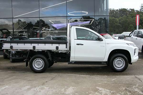2024 Mitsubishi Triton GLX MR Rear Wheel Drive