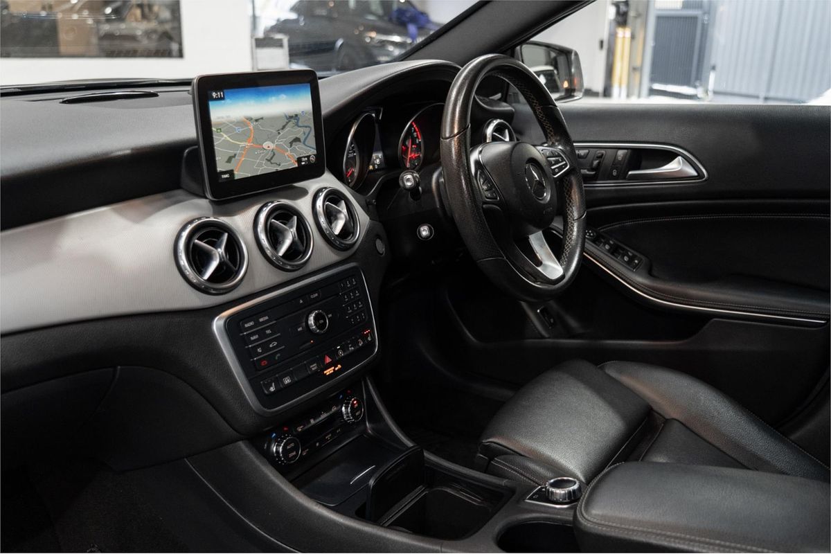 2017 Mercedes-Benz GLA-Class GLA250 X156