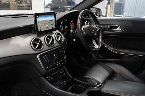 2017 Mercedes-Benz GLA-Class GLA250 X156