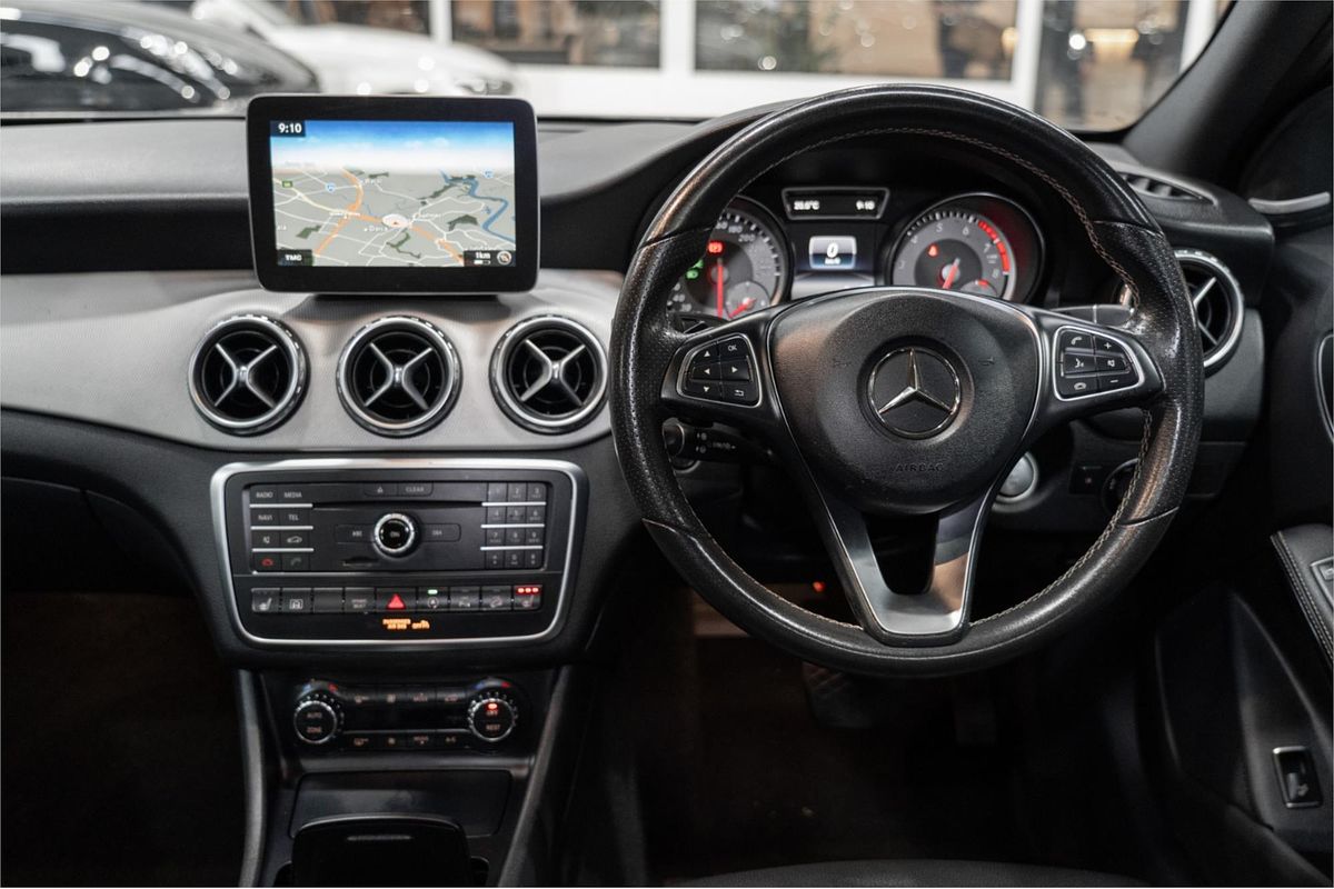2017 Mercedes-Benz GLA-Class GLA250 X156