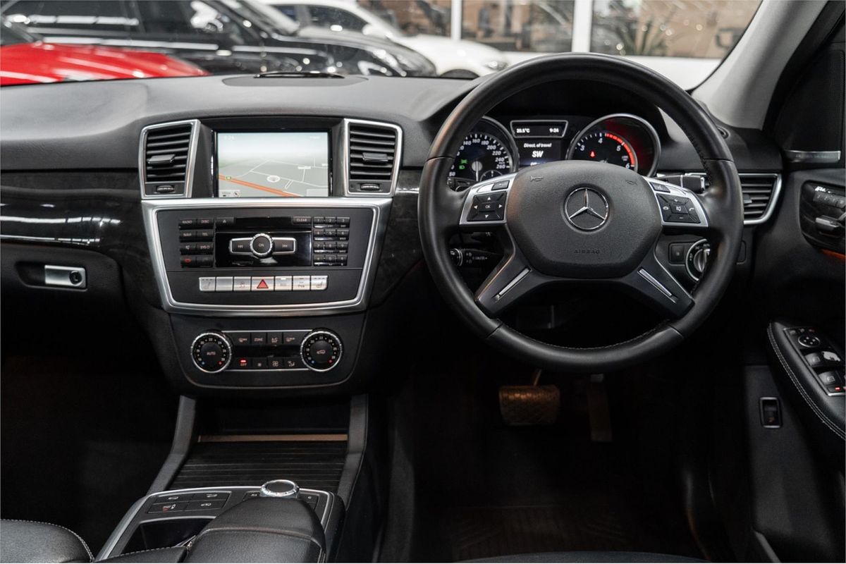 2015 Mercedes-Benz M-Class ML350 BlueTEC W166