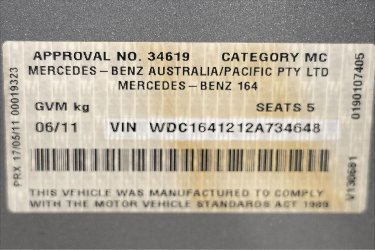2011 Mercedes-Benz M-Class ML300 CDI BlueEFFICIENCY W164