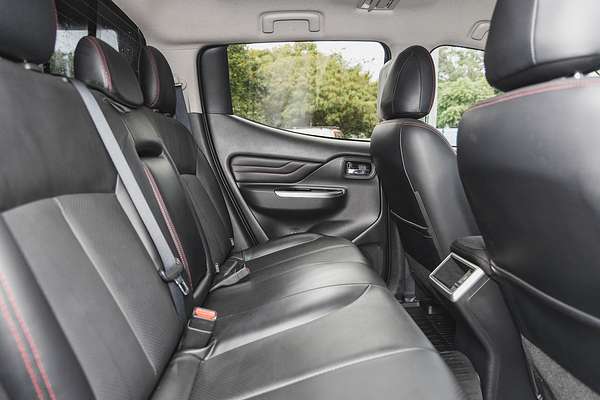 2023 Mitsubishi Triton GLS MR 4X4