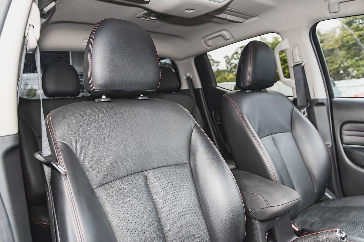 2023 Mitsubishi Triton GLS MR 4X4