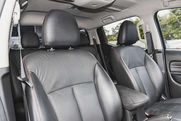 2023 Mitsubishi Triton GLS MR 4X4