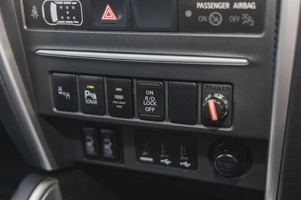 2023 Mitsubishi Triton GLS MR 4X4