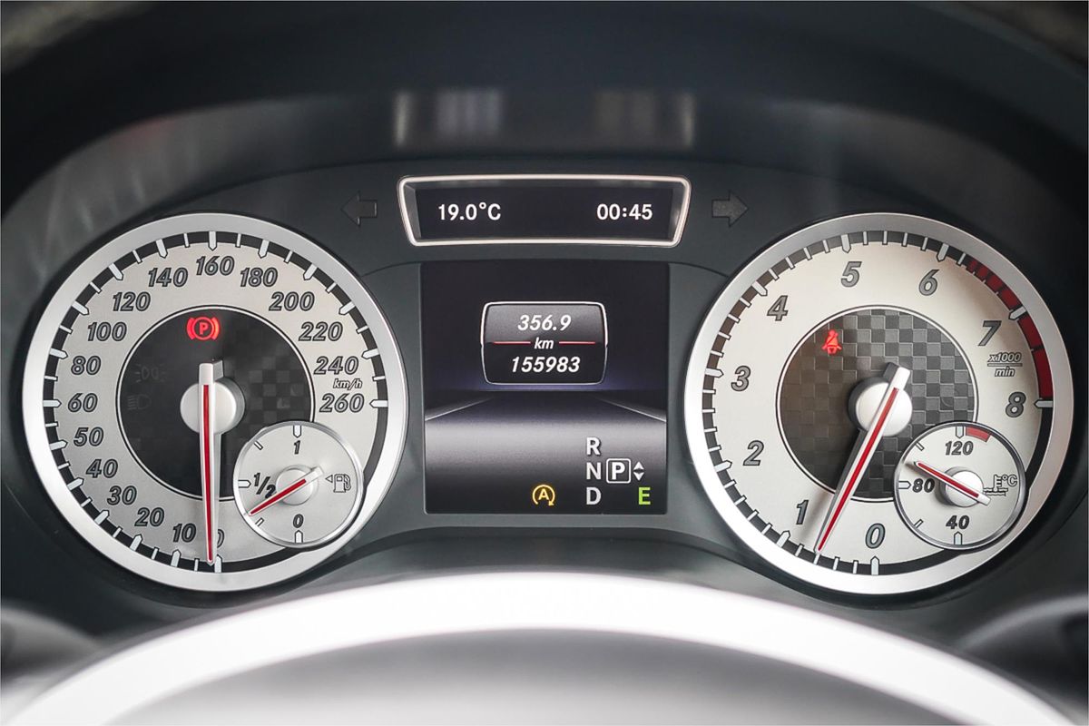 2015 Mercedes-Benz A-Class A200 W176