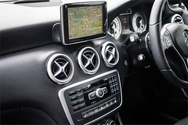 2015 Mercedes-Benz A-Class A200 W176