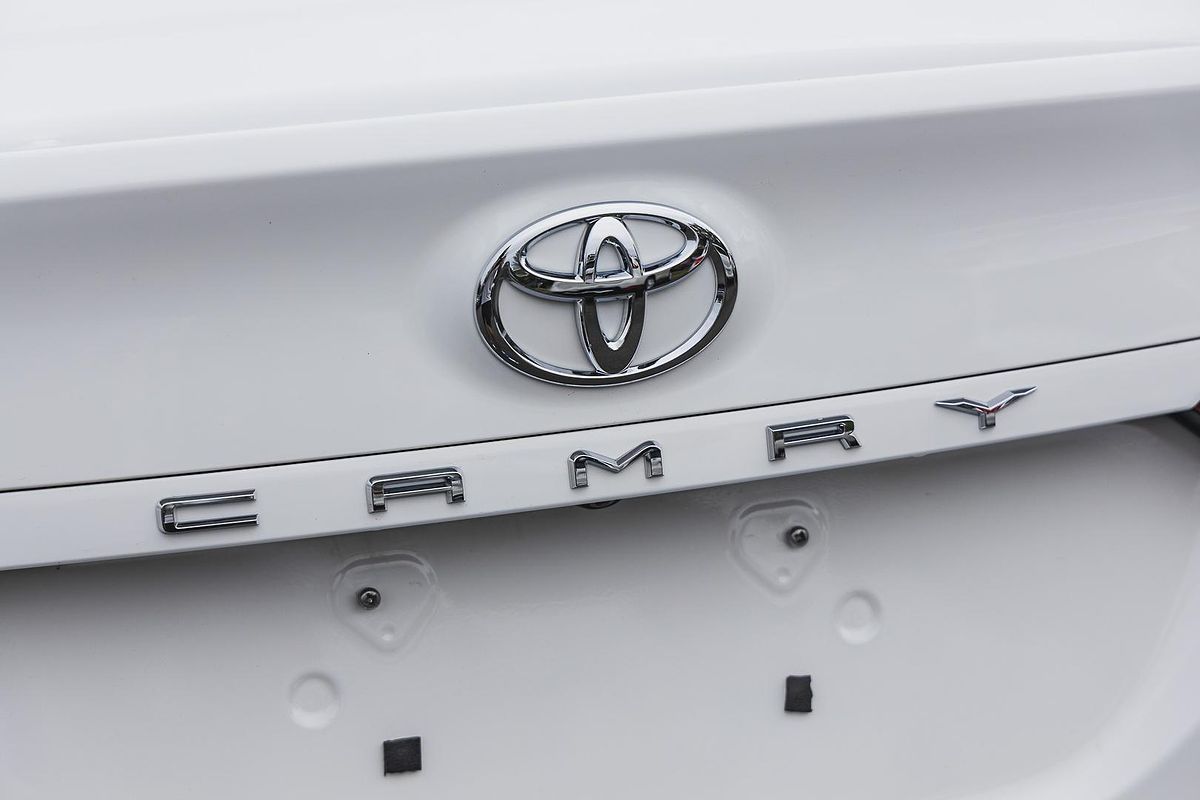 2019 Toyota Camry Ascent ASV70R