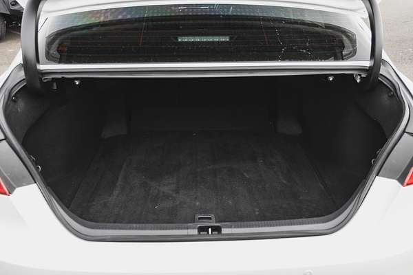 2019 Toyota Camry Ascent ASV70R