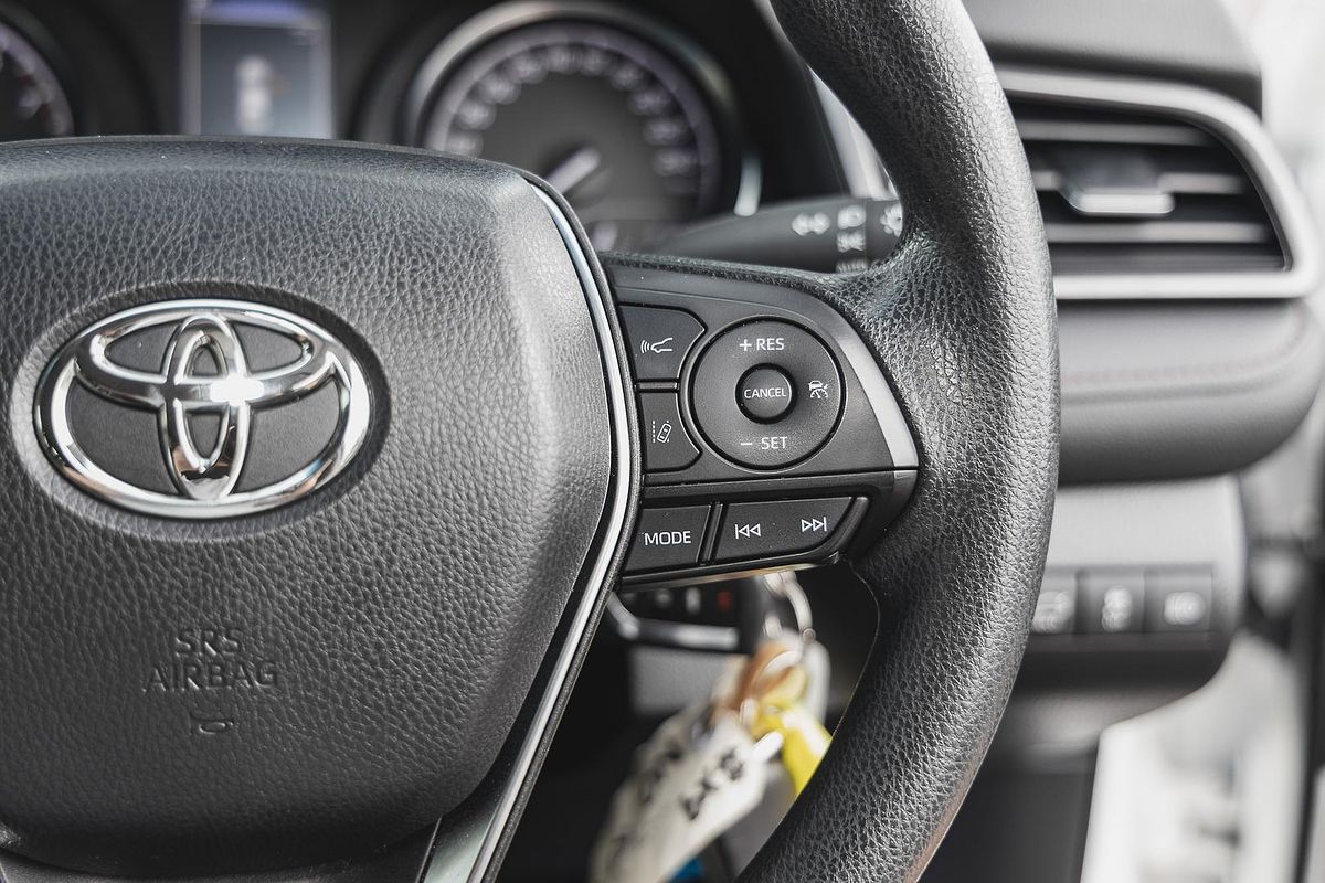 2019 Toyota Camry Ascent ASV70R