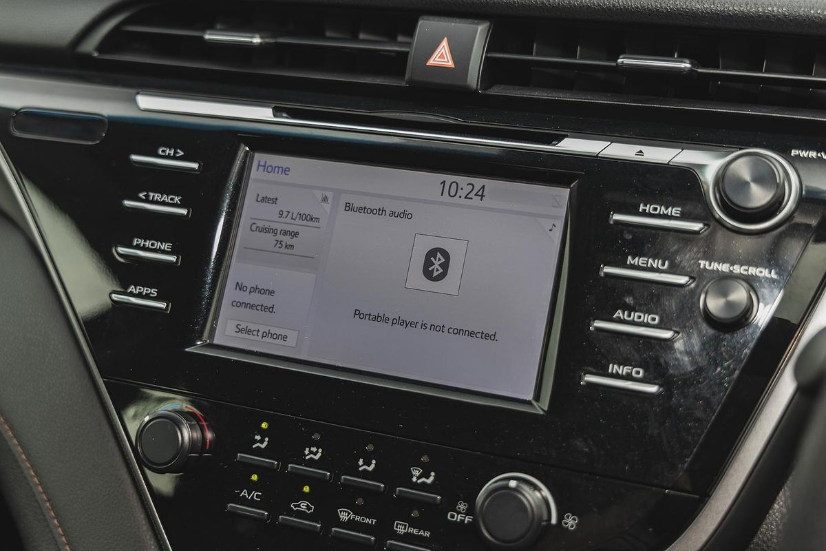 2019 Toyota Camry Ascent ASV70R