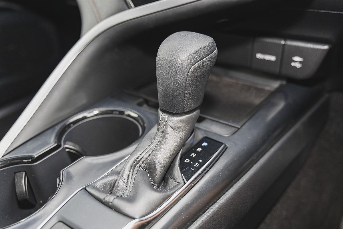 2019 Toyota Camry Ascent ASV70R
