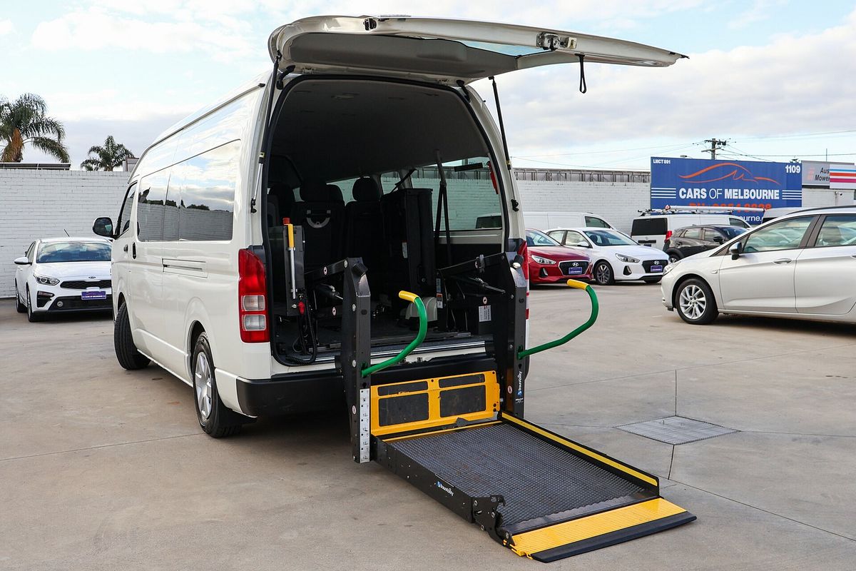 2018 Toyota Hiace Commuter TRH223R