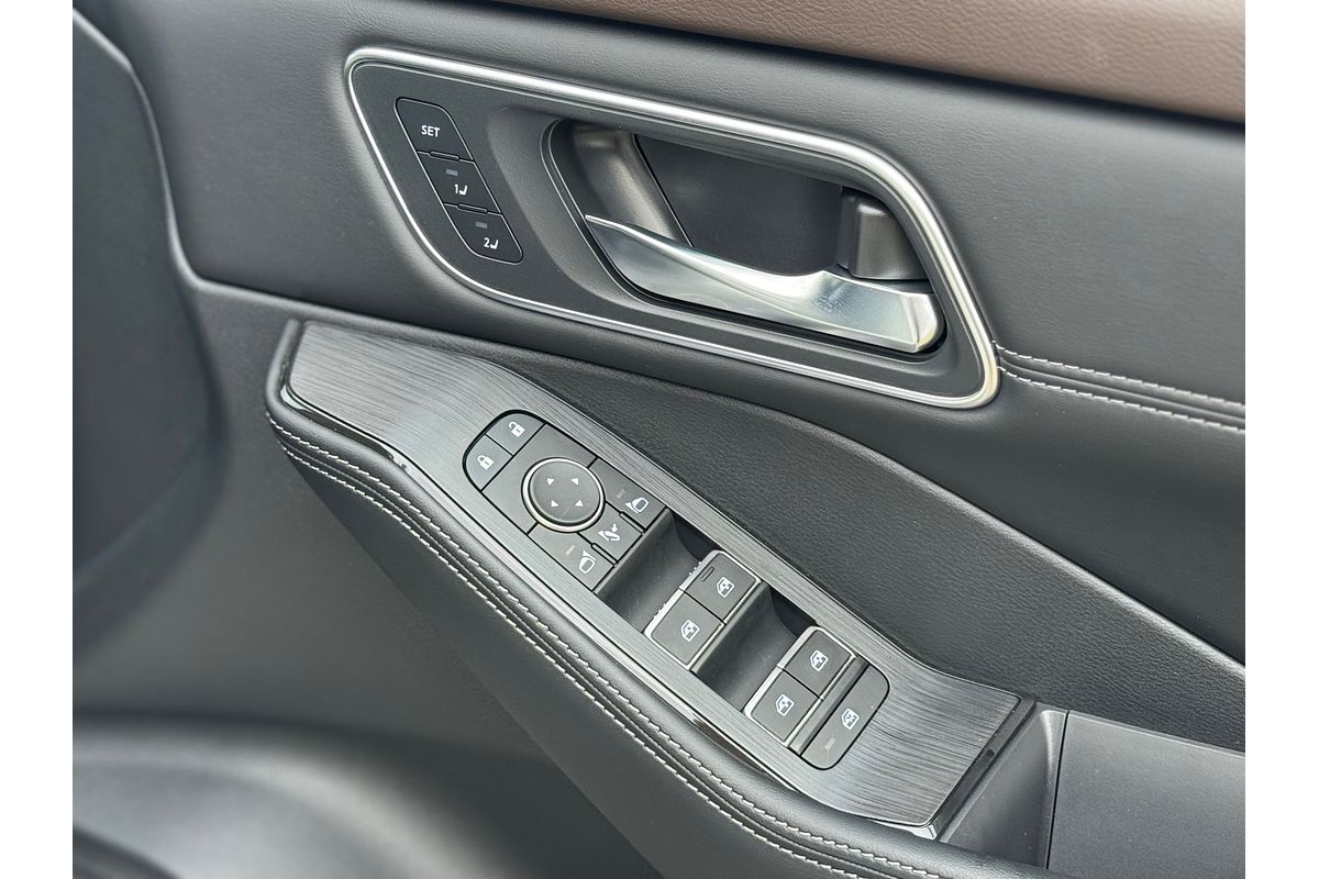 2025 Nissan X-TRAIL Ti T33