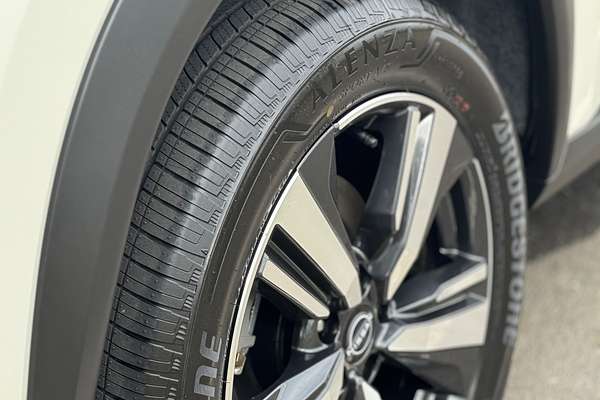 2025 Nissan X-TRAIL Ti T33
