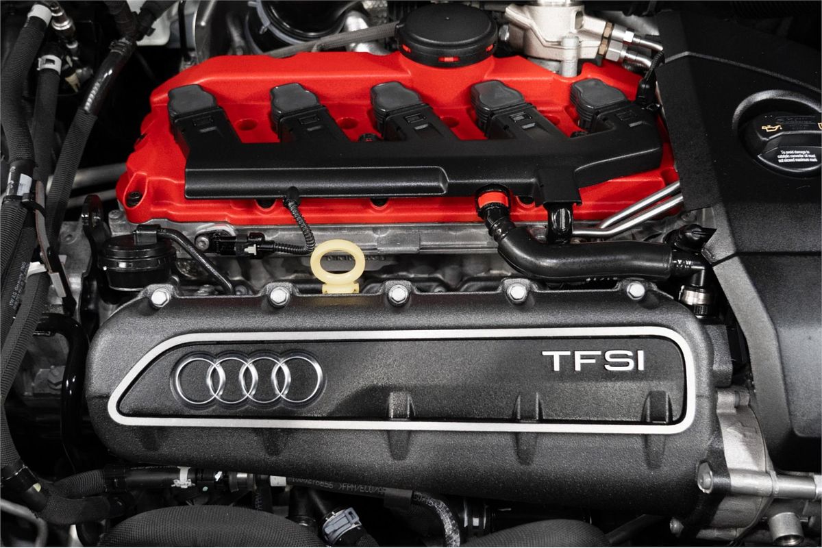 2016 Audi RS Q3 8U