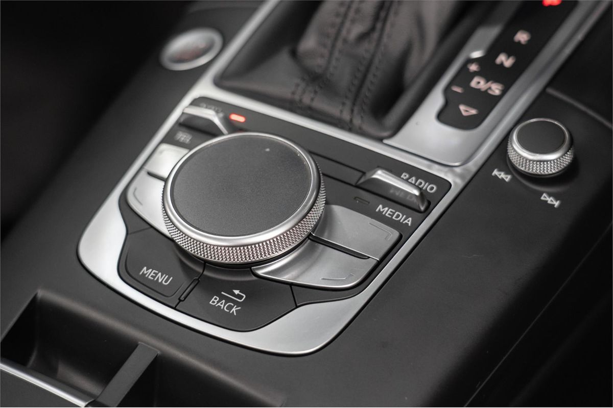 2016 Audi A3 Attraction 8V