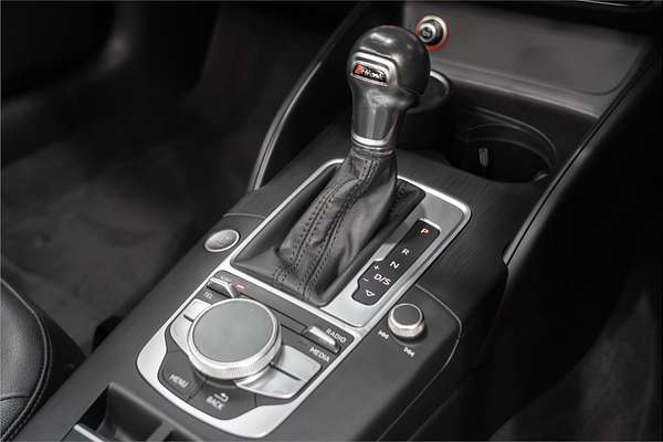 2016 Audi A3 Attraction 8V