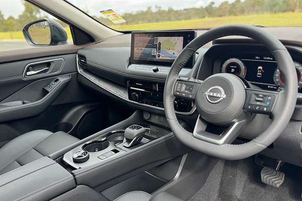 2025 Nissan X-TRAIL Ti T33