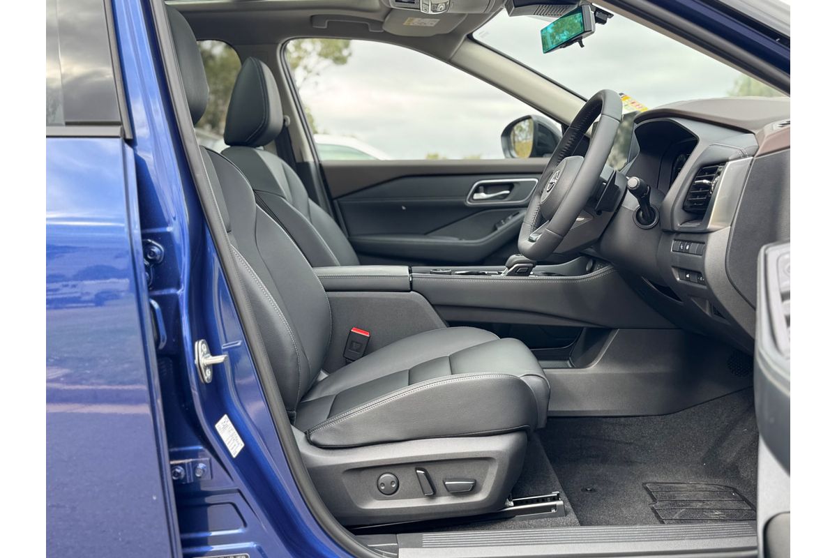 2025 Nissan X-TRAIL Ti T33