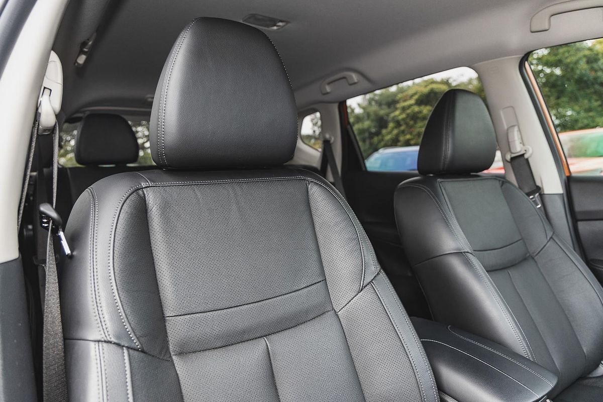 2021 Nissan X-TRAIL ST-L T32