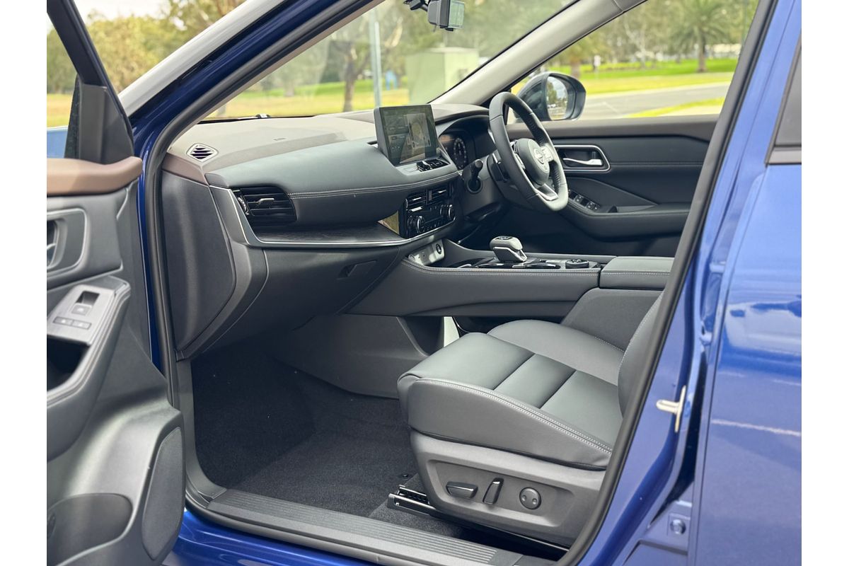 2025 Nissan X-TRAIL Ti T33