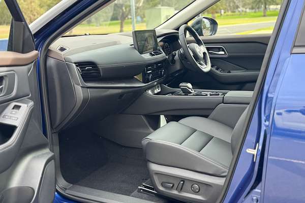 2025 Nissan X-TRAIL Ti T33