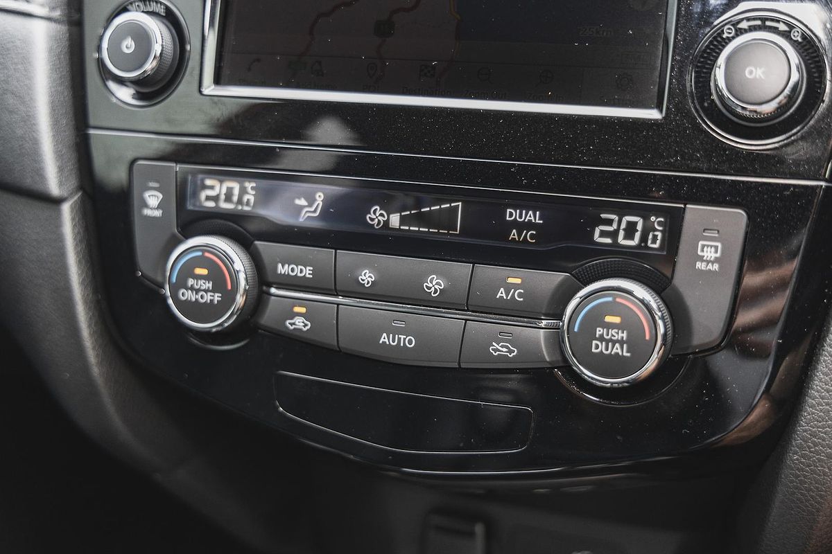 2021 Nissan X-TRAIL ST-L T32