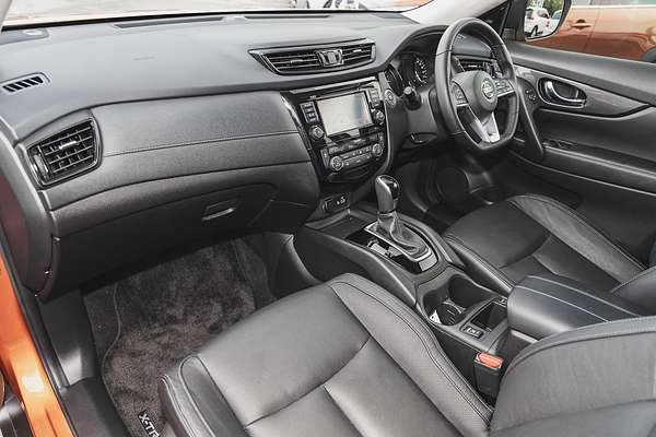 2021 Nissan X-TRAIL ST-L T32