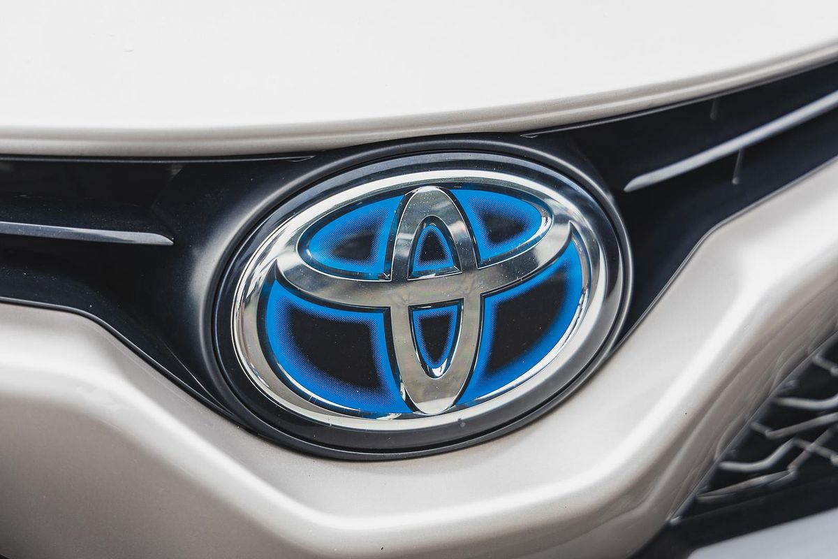 2021 Toyota Camry SL AXVH70R