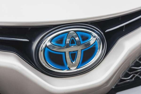 2021 Toyota Camry SL AXVH70R