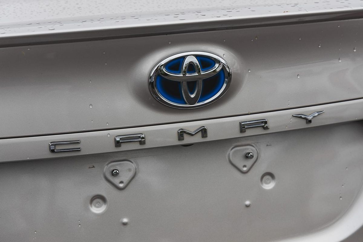 2021 Toyota Camry SL AXVH70R