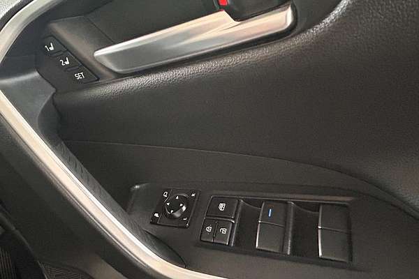 2020 Toyota RAV4 Cruiser AXAH54R