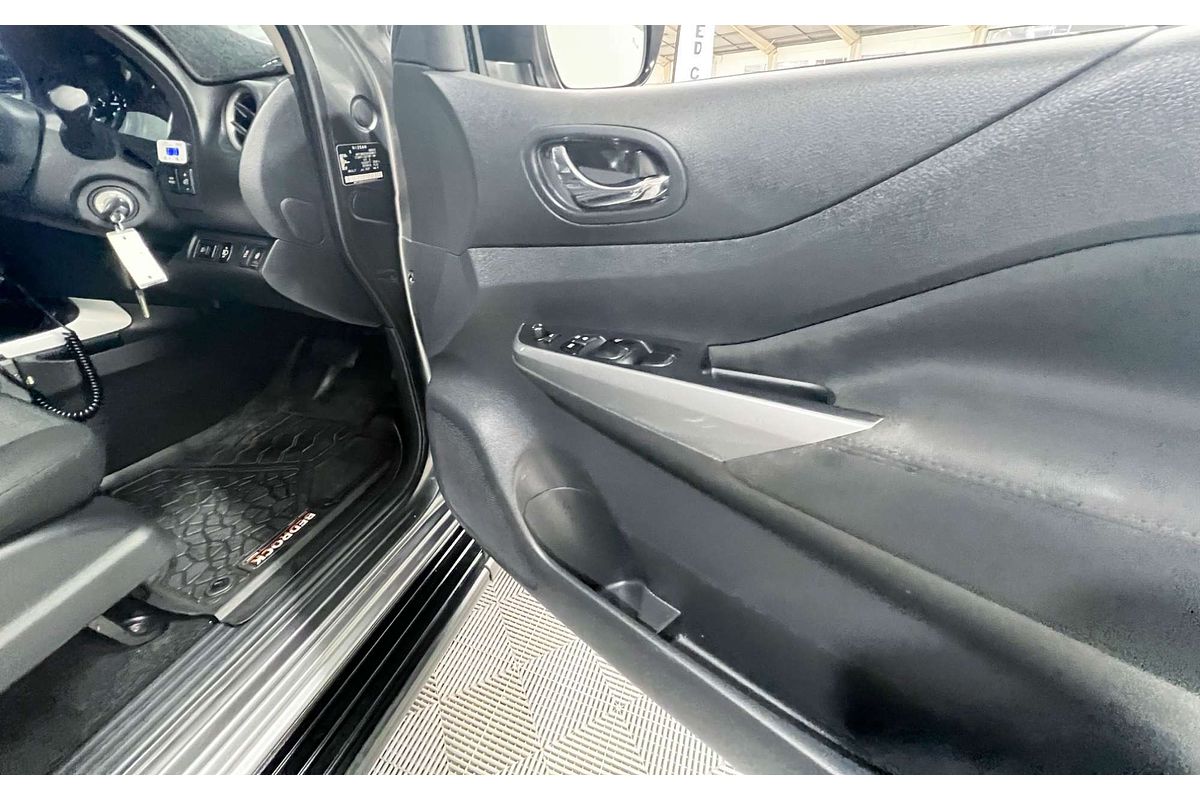 2021 Nissan Navara ST D23 4X4