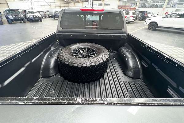 2021 Nissan Navara ST D23 4X4