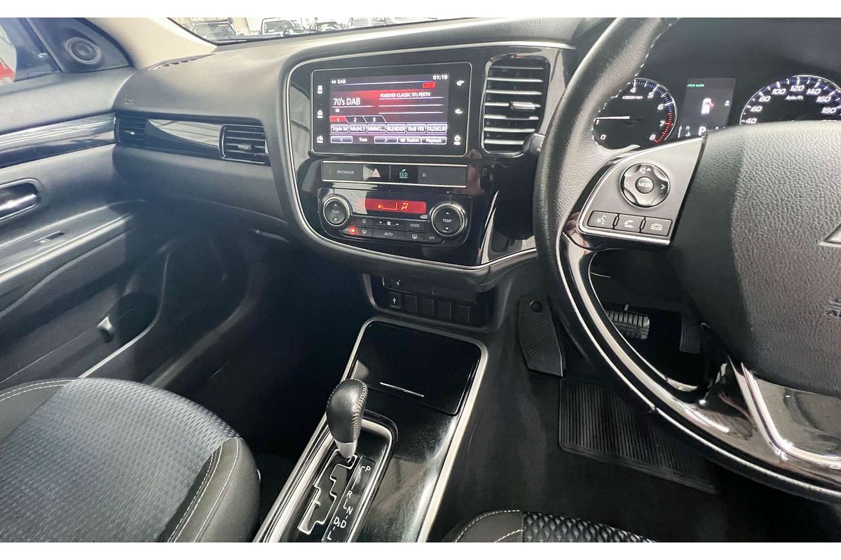 2018 Mitsubishi Outlander ES ZL