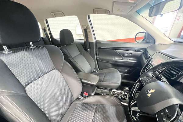 2018 Mitsubishi Outlander ES ZL