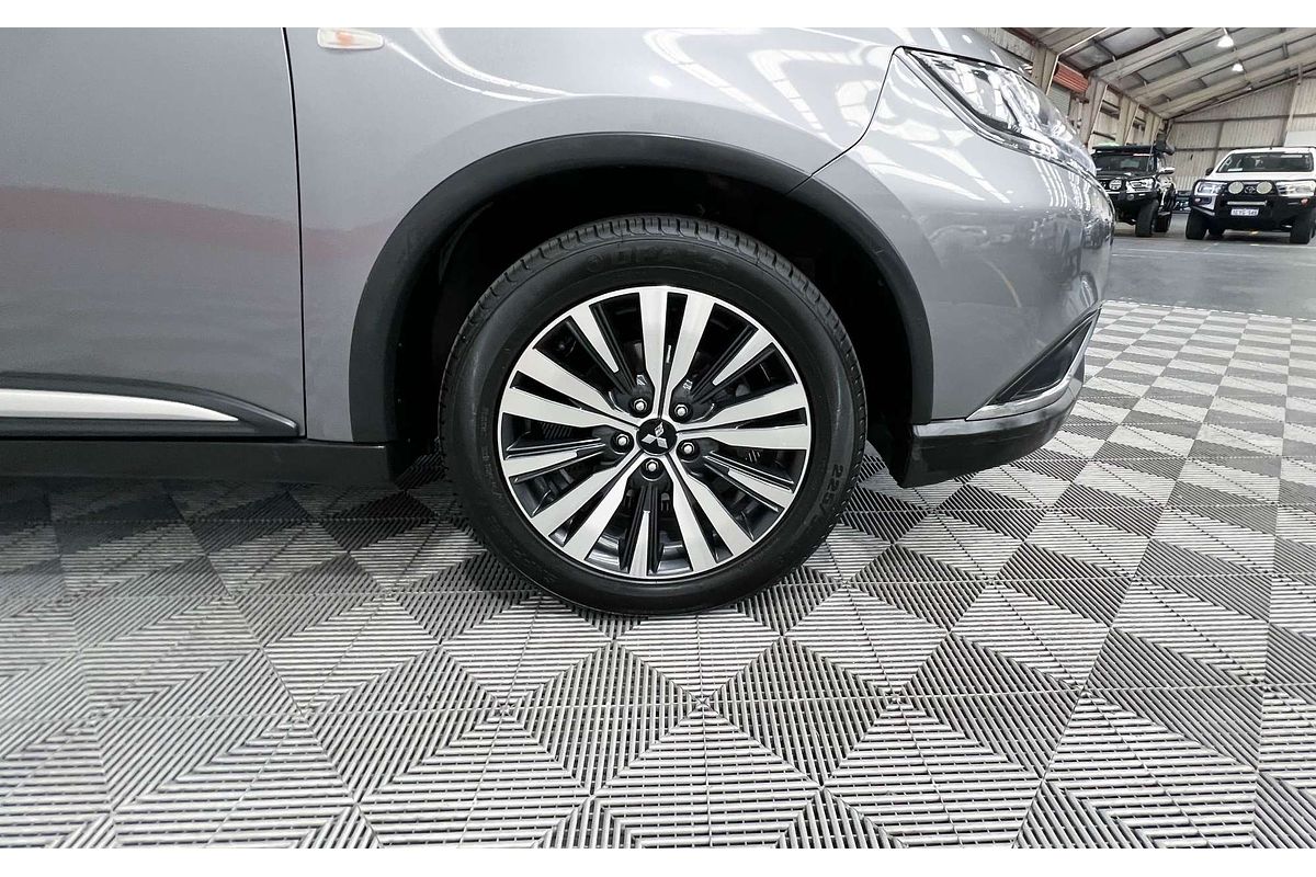 2018 Mitsubishi Outlander ES ZL