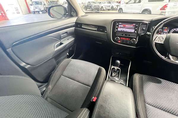 2018 Mitsubishi Outlander ES ZL