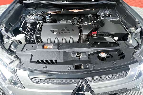 2018 Mitsubishi Outlander ES ZL