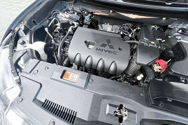 2018 Mitsubishi Outlander ES ZL